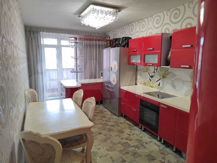 3-к. квартира, 97 м², 9/17 эт.