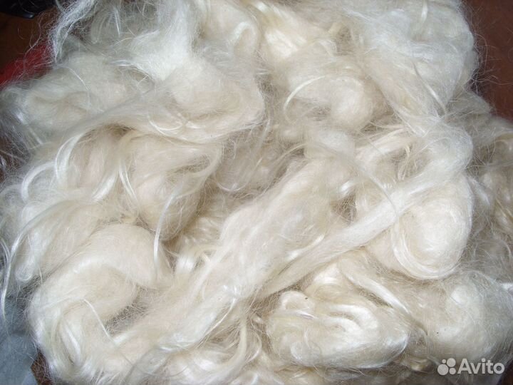 Козий пух белый