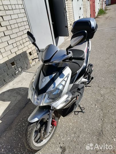 Продаётся скутер Irbis Grace