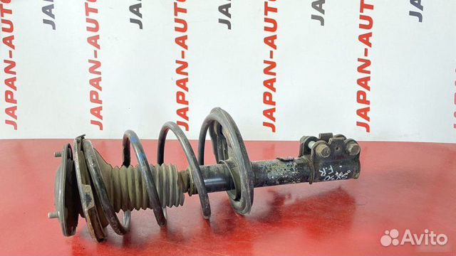 Стойка передняя правая Toyota Camry XV30 2.0 AT