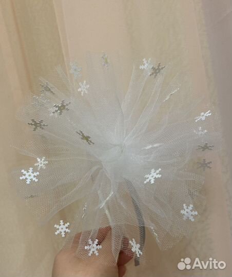 Ободок со снежинками