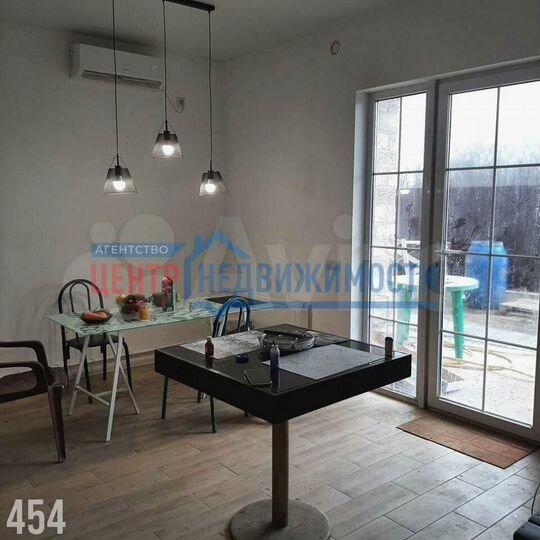 Дом 99 м² на участке 5 сот.