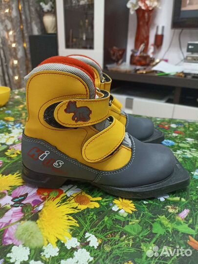 Лыжные ботинки детские 31
