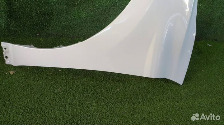 Крыло переднее левое Toyota Camry 70