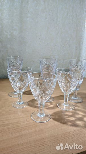 Фужеры, бокалы, рюмки