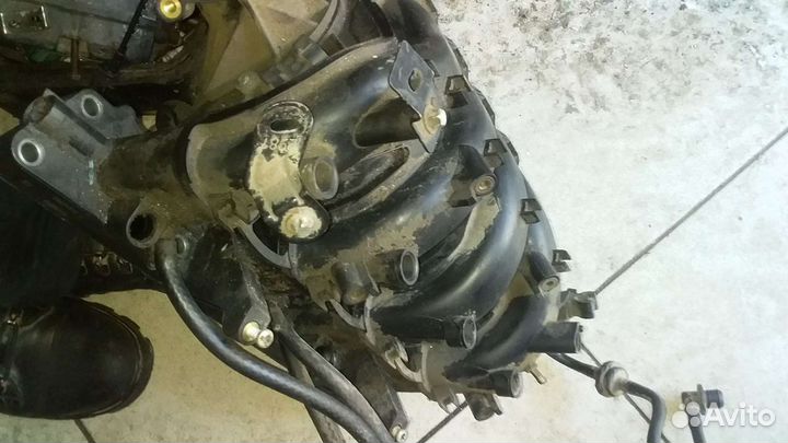 Опель астра H 2008г 1.6 XER впускной колектор