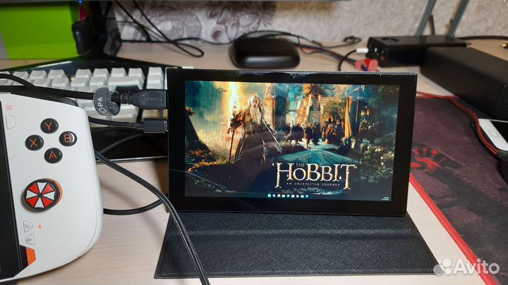 Портативный сенсорный монитор