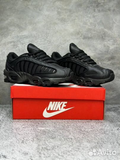 Черные Nike air max Tailwind