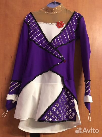 Платье для выступлений фигурное катание