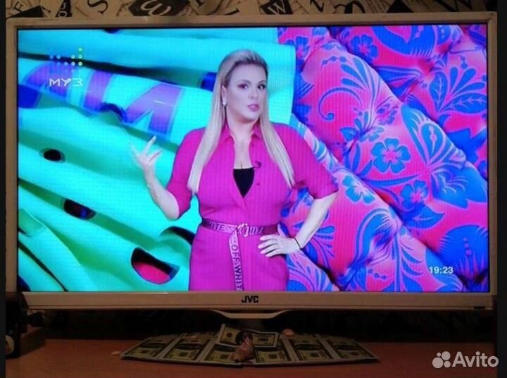 Телевизор Jvc