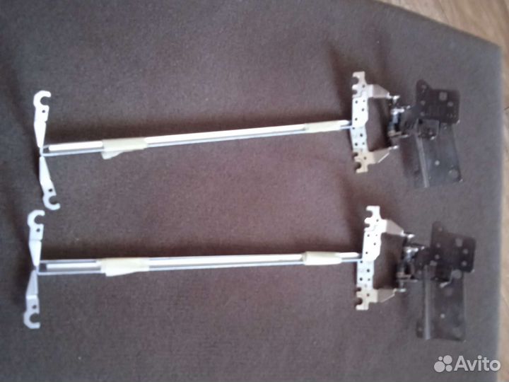 Петли для ноутбука Acer Aspire ES1-533 ES1-572