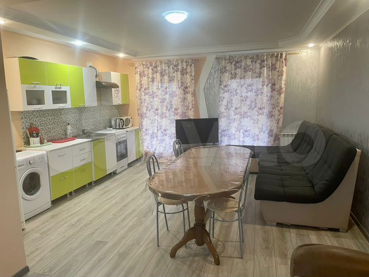 Коттедж 140 м² на участке 5 сот.