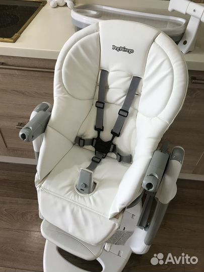Стульчик для кормления Peg Perego Tatamia. Белый