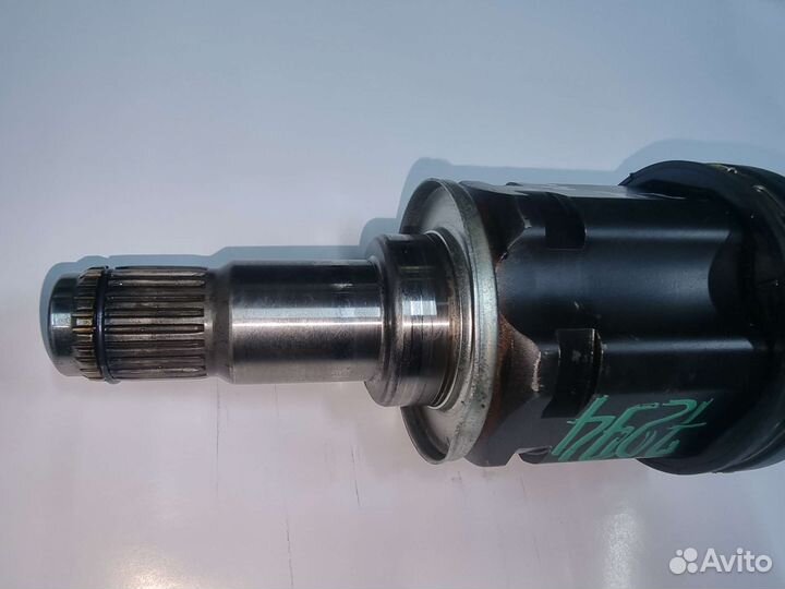 Привод левый передний toyota camry AVV50 2AR-FXE