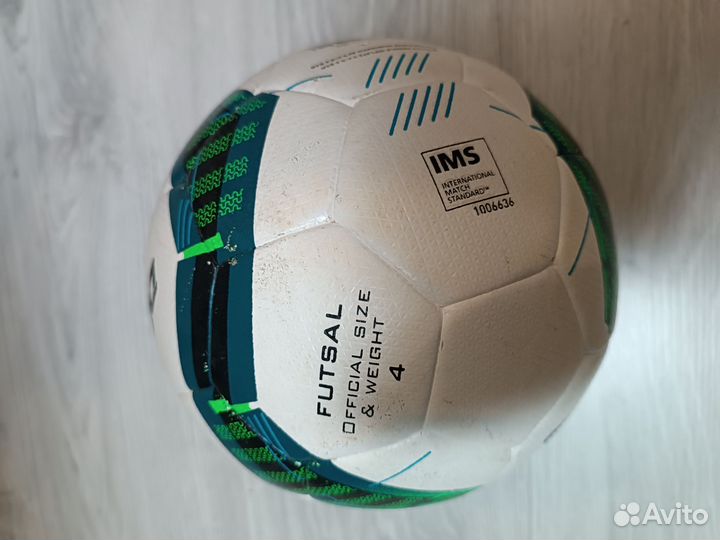 Футбольный мяч demix