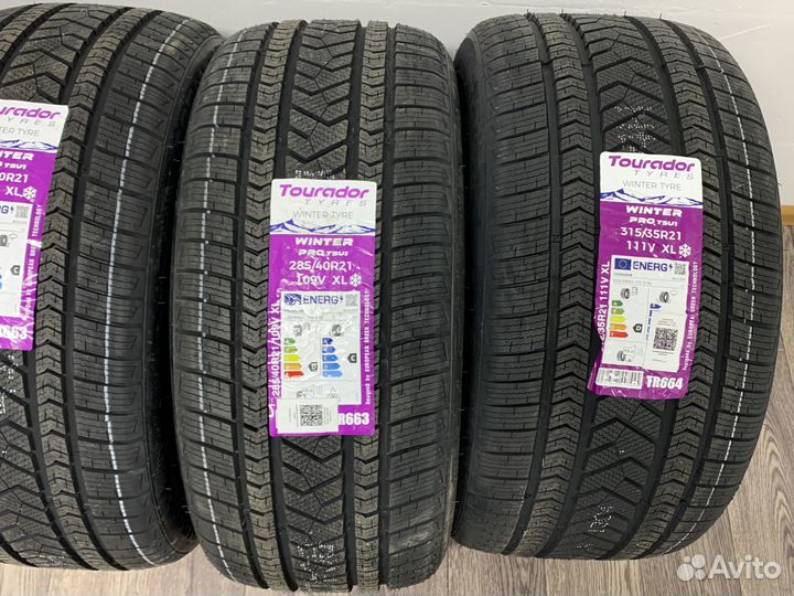 Tourador Winter Pro TSU1 315/35 R21 и 285/40 R21 114V