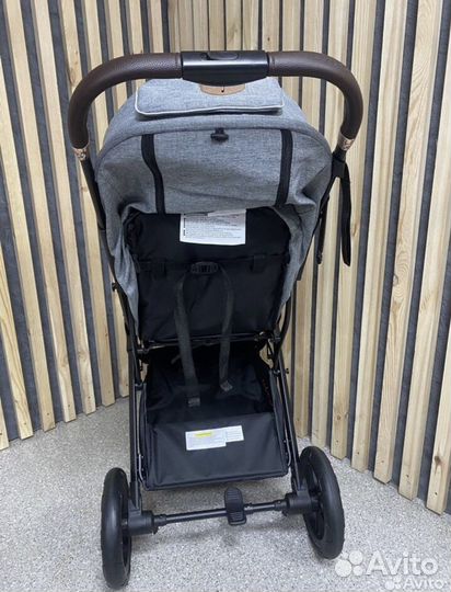 Коляска новая большие колеса