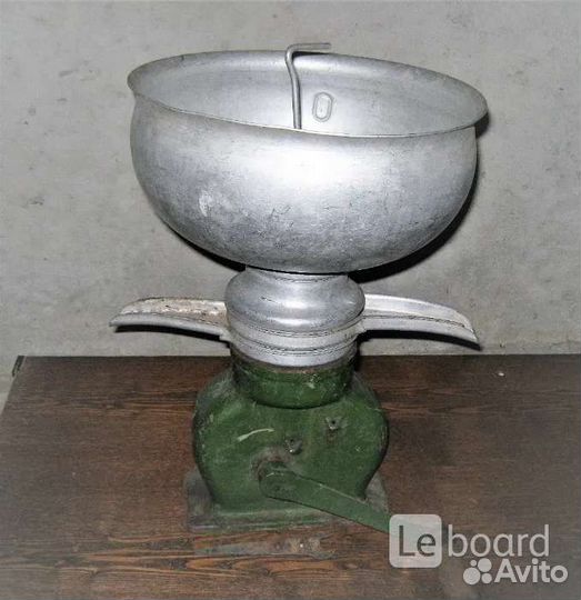 Сепаратор для молока ручной