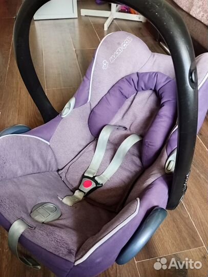 Детское автокресло от 0 maxi cosi