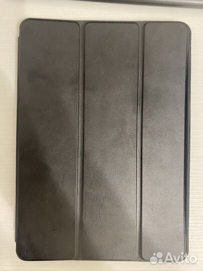 Чехол на iPad