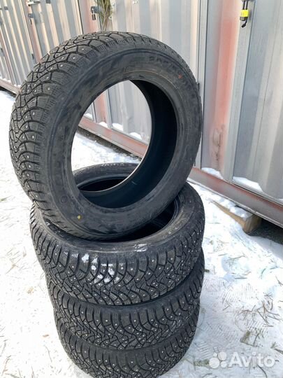 LingLong GreenMax Winter Grip 2 205/55 R16 94T