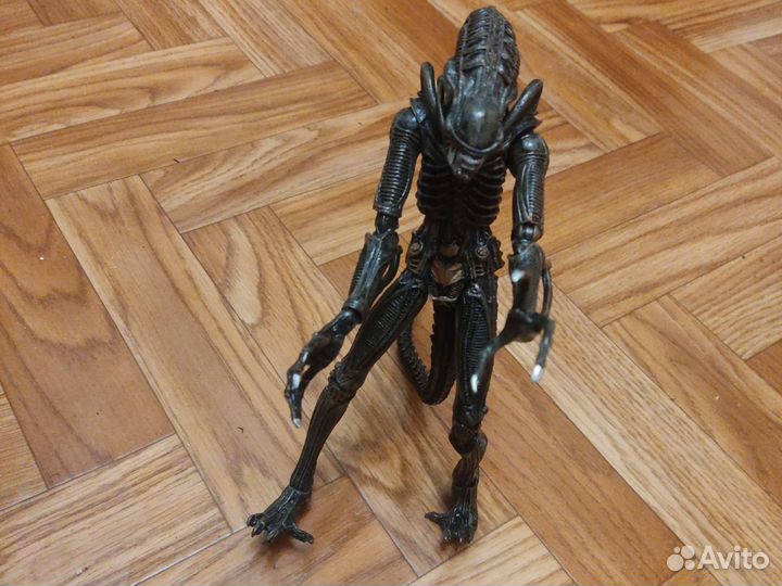 Фигурка Чужой