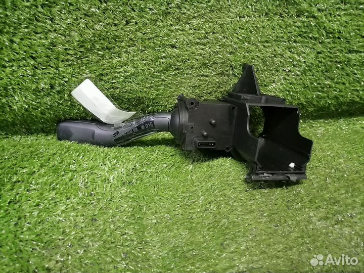 Переключатель подрулевой (света-поворотников) 8E09