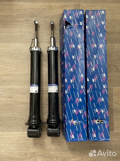 Амортизаторы задние VW Golf 3 Универсал