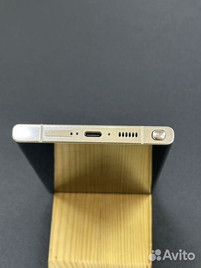 Samsung Galaxy S23 Ultra, 12/512 ГБ