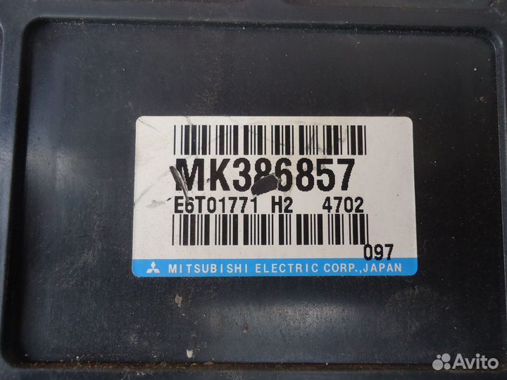 Блок управления Mitsubishi Paigero 3 3.2td