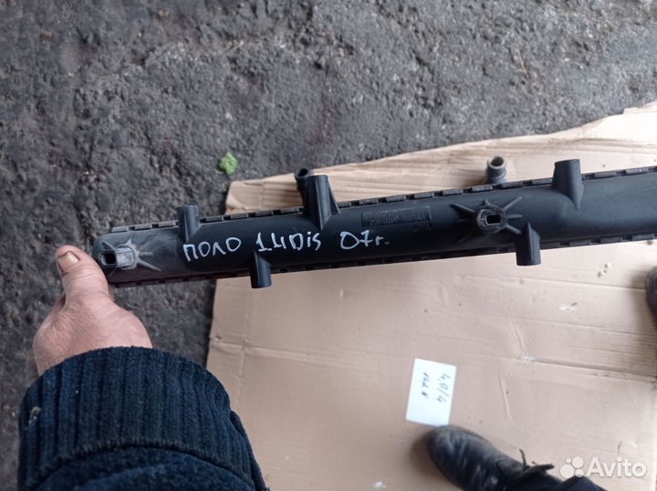 Радиатор охлаждения Фольксваген Поло 1,4 дизель