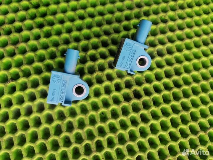 Датчик удара на Audi Q3 2012-2018