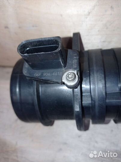 Датчик массового расхода воздуха Audi A4 B8