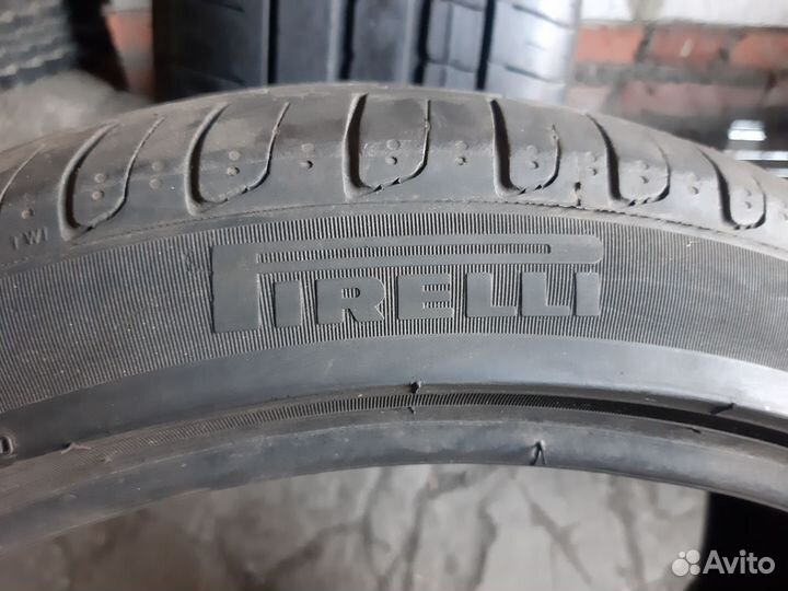 Pirelli Cinturato P7 235/40 R19 96W