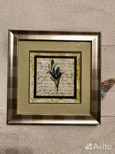 Репродукции в рамках и панно 