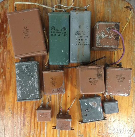 Конденсаторы разные