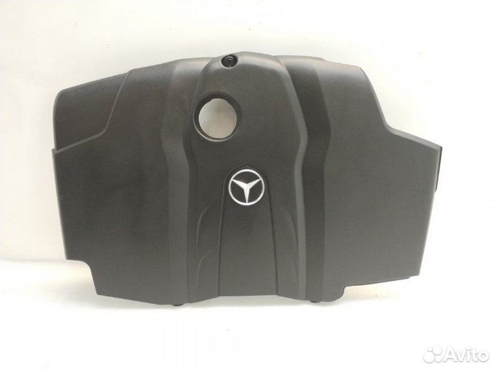 Крышка двигателя декоративная Mercedes-Benz