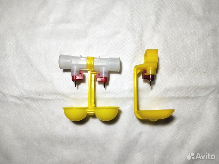 Ниппельные поилки с каплеуловителями