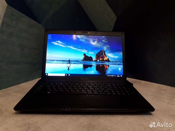 Отличный Lenovo (Core i3/GeForce 310m/озу-4gb)