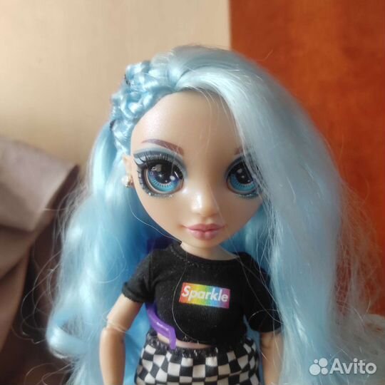 Кукла Rainbow high