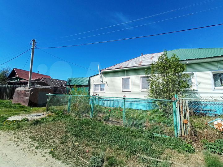 Дом 36 м² на участке 4 сот.