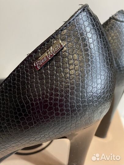 Туфли женские классика 38 р