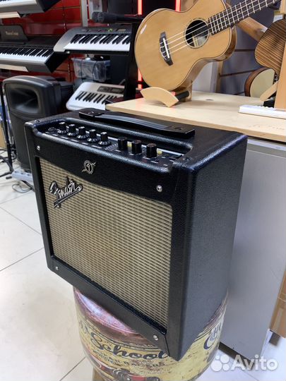 Гитарный комбоусилитель Fender Mustang I (V.2)