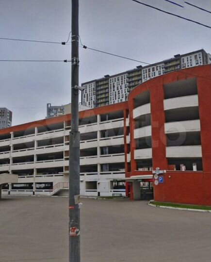 Машиноместо, 14 м²