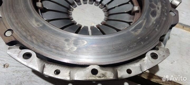 Корзина сцепления Renault Duster легковой