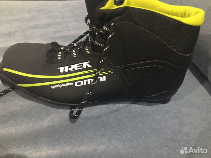 Лыжные ботинки классические