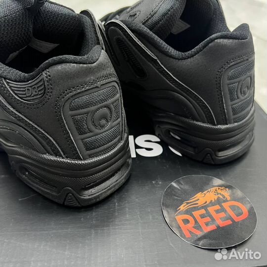 Osiris D3 Black