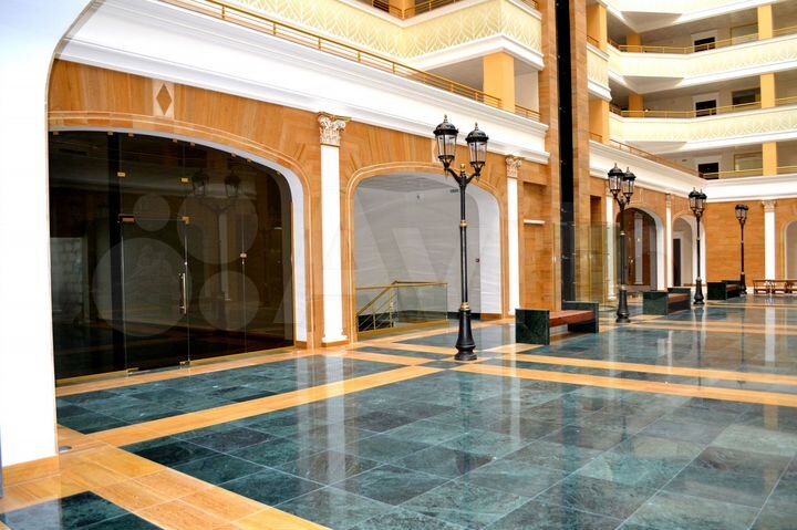 2-к. апартаменты, 73,2 м², 1/14 эт.