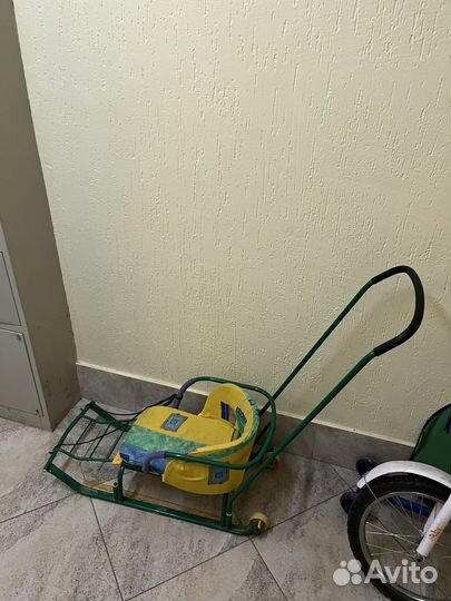 Детские санки с колесами