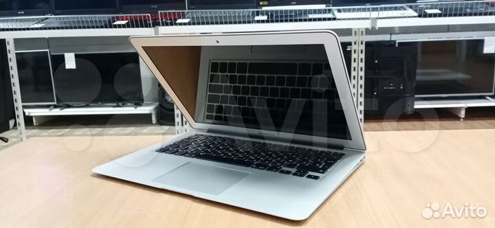 MacBooK Air 2017/i5 5350/8GB/Intel HD/128GB SSD